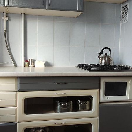 Василя Стуса 10/77 City Rooms Biała Cerkiew Zewnętrze zdjęcie