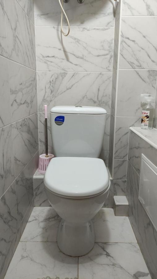 Василя Стуса 10/77 City Rooms Biała Cerkiew Zewnętrze zdjęcie